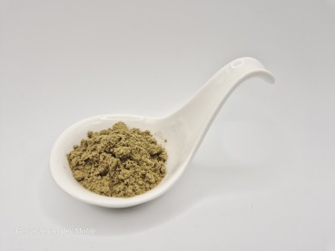 Salbeiblätter, gemahlen